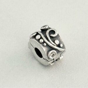 Pandora Sterling Silver Clear CZ Tendril Swirl Clip Rare Retired Bead Charm